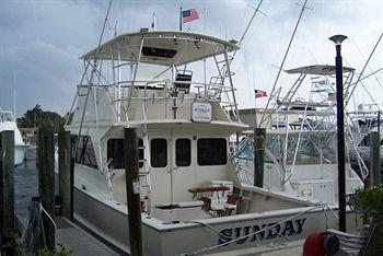 Pirate's Cove And Marina - 3*