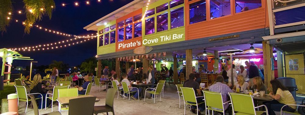 Pirate's Cove And Marina - 3*