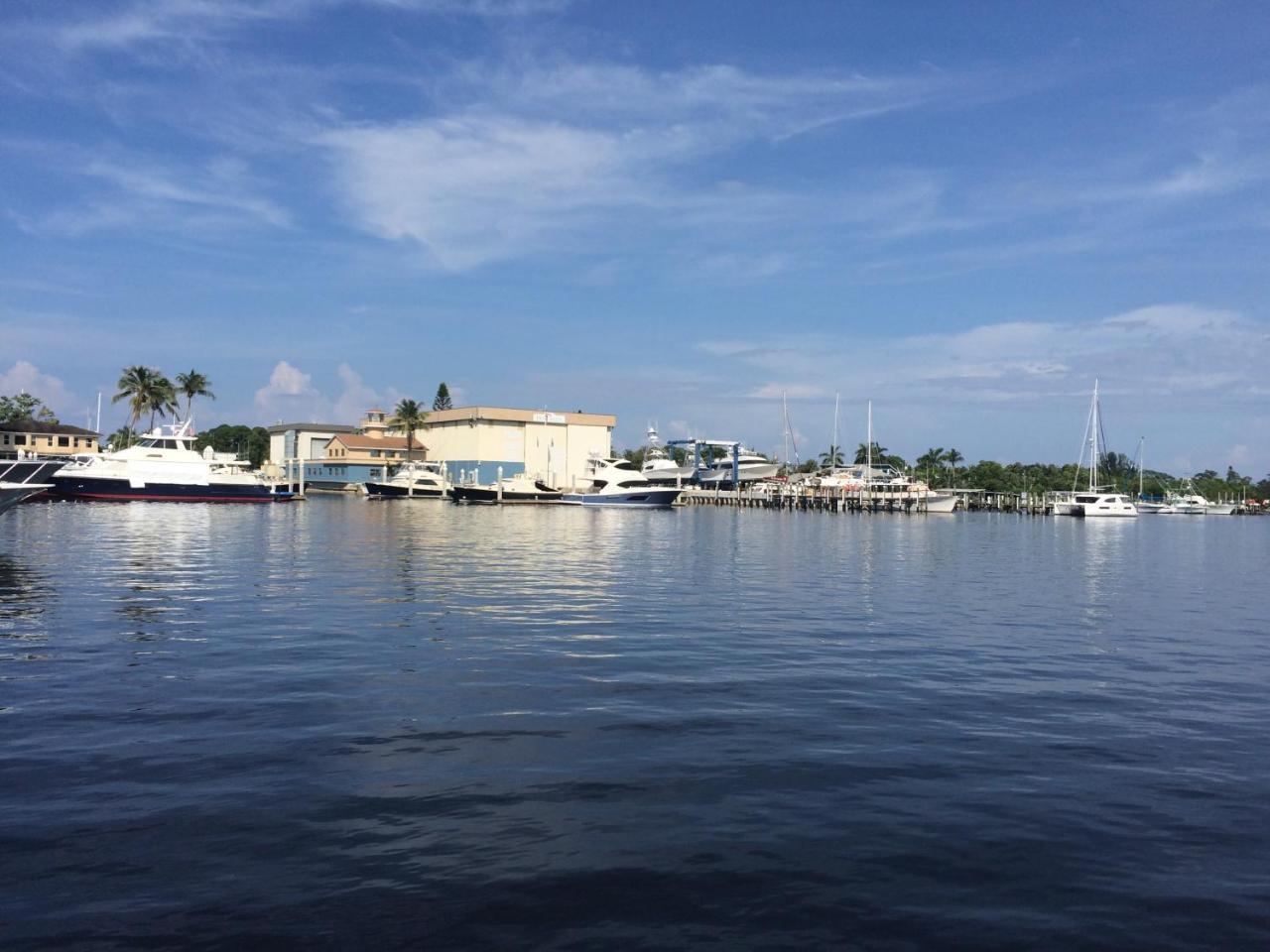 Pirate's Cove And Marina - 3* Stuart