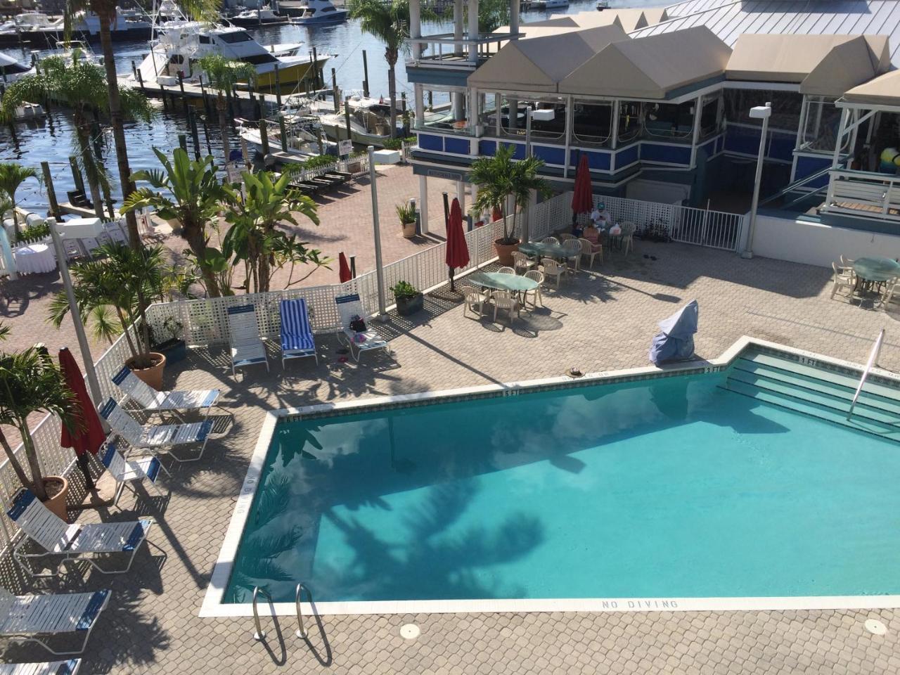 Pirate's Cove And Marina - Resort