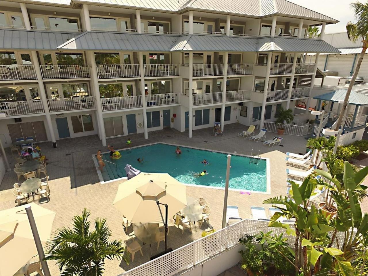 Pirate's Cove And Marina - Resort