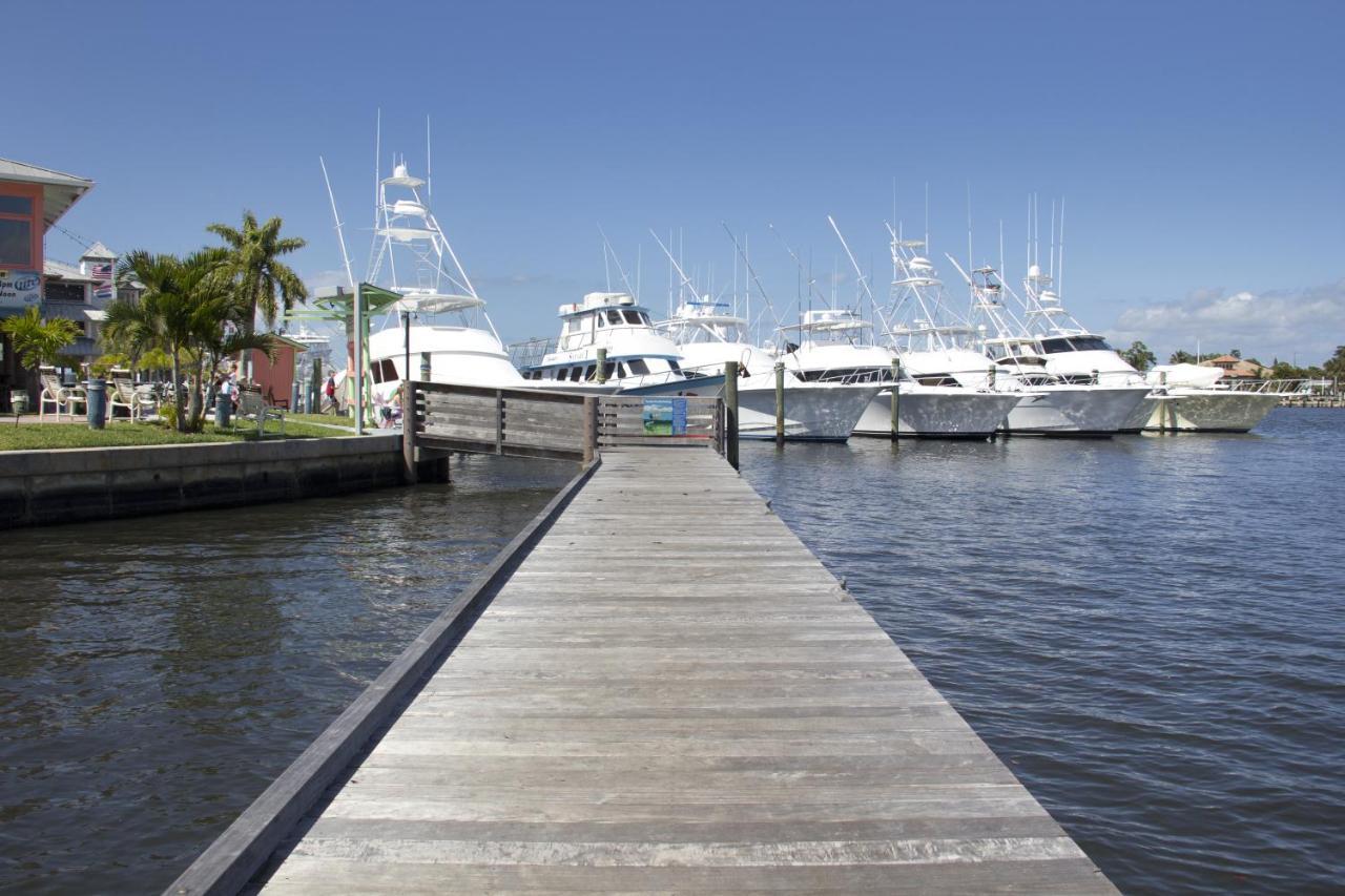 Pirate's Cove And Marina - 3* Stuart